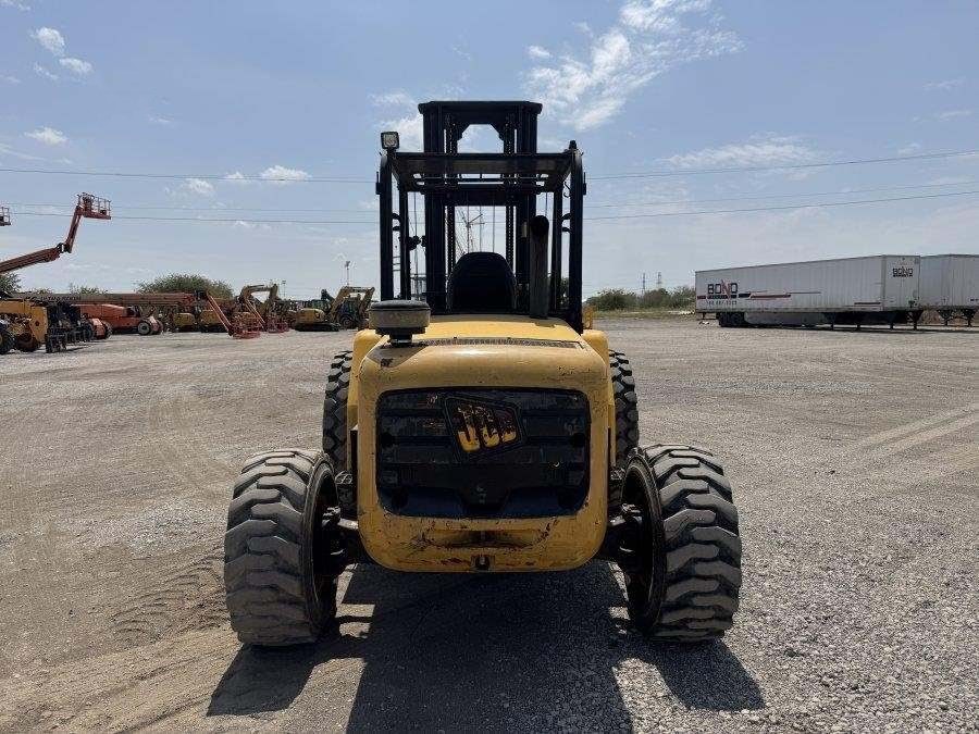 2009 JCB 930 Rough Terrain Forklift - Image 3