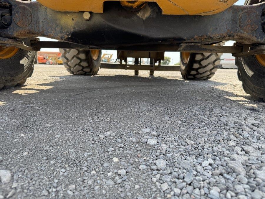 2009 JCB 930 Rough Terrain Forklift - Image 18