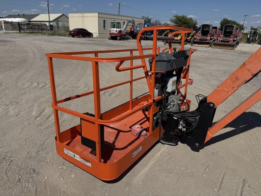 2010 JLG 1350SJP Boom Lift - Image 8