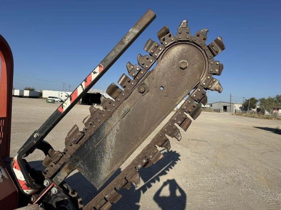 2015 Ditch Witch RT45 Ride-On Trencher - Image 9