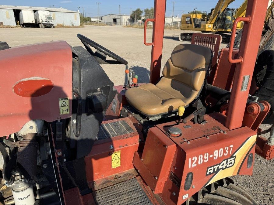 2015 Ditch Witch RT45 Ride-On Trencher - Image 18