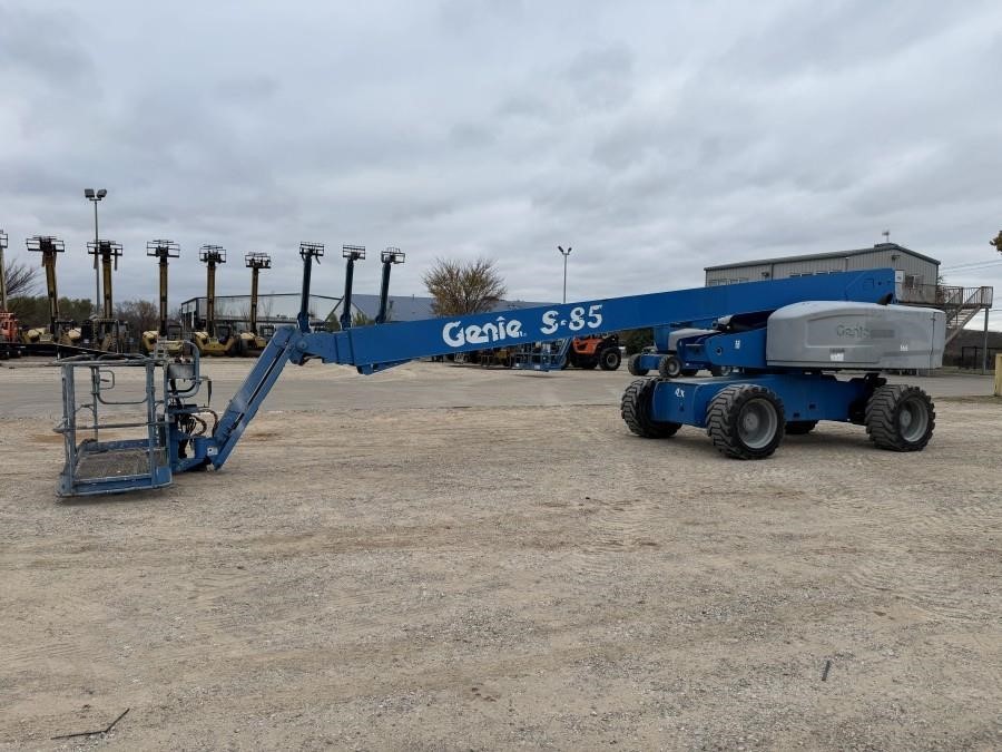 2016 Genie S85 Boom Lift
