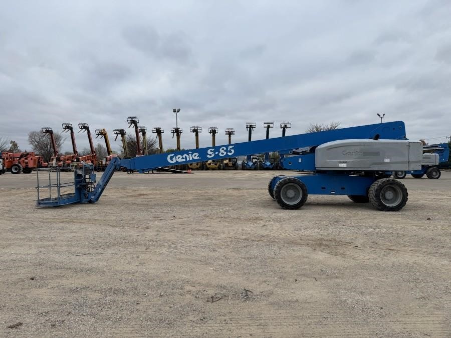 2016 Genie S85 Boom Lift - Image 2