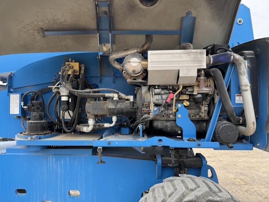 2016 Genie S85 Boom Lift - Image 9