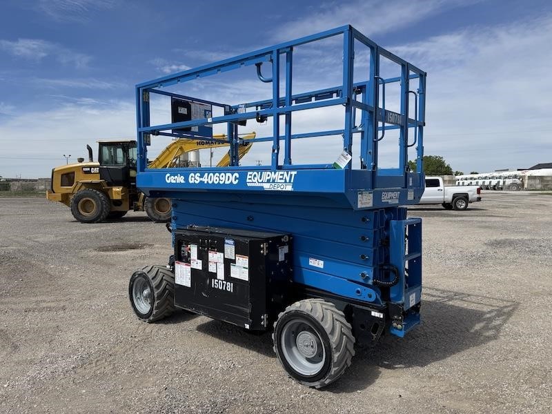 2017 Genie GS-4069DC Rough Terrain Scissor Lift - Image 3