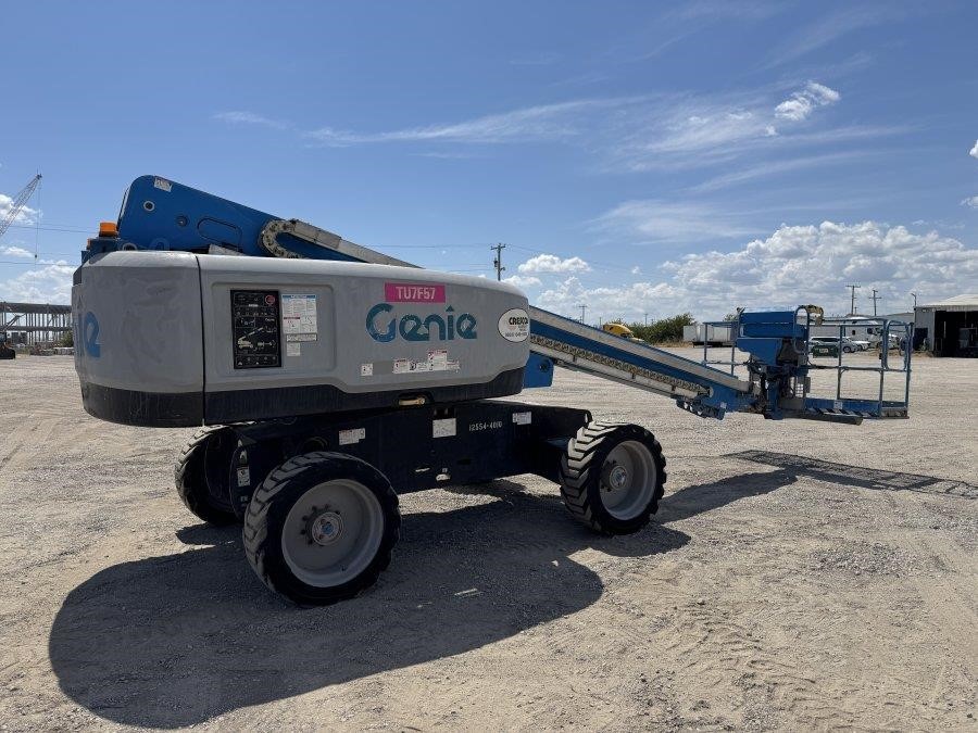 2017 Genie S-60XC Telescopic Boom Lift - Image 4