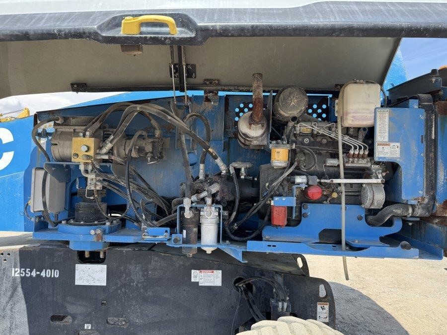 2017 Genie S-60XC Telescopic Boom Lift - Image 15