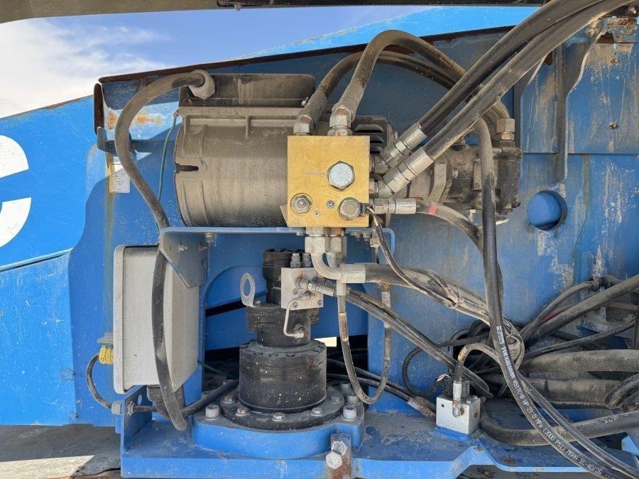2017 Genie S-60XC Telescopic Boom Lift - Image 16