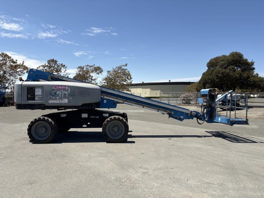2017 Genie S-60XC Telescopic Boom Lift - Image 5