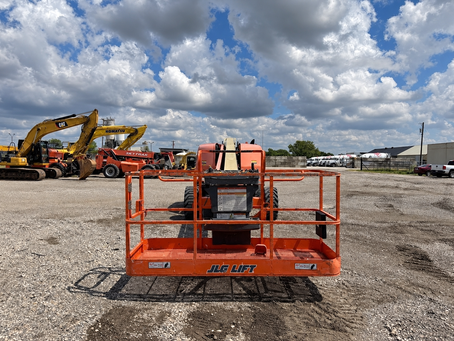 2018 JLG 600S 2WD Boom Lift - Image 5