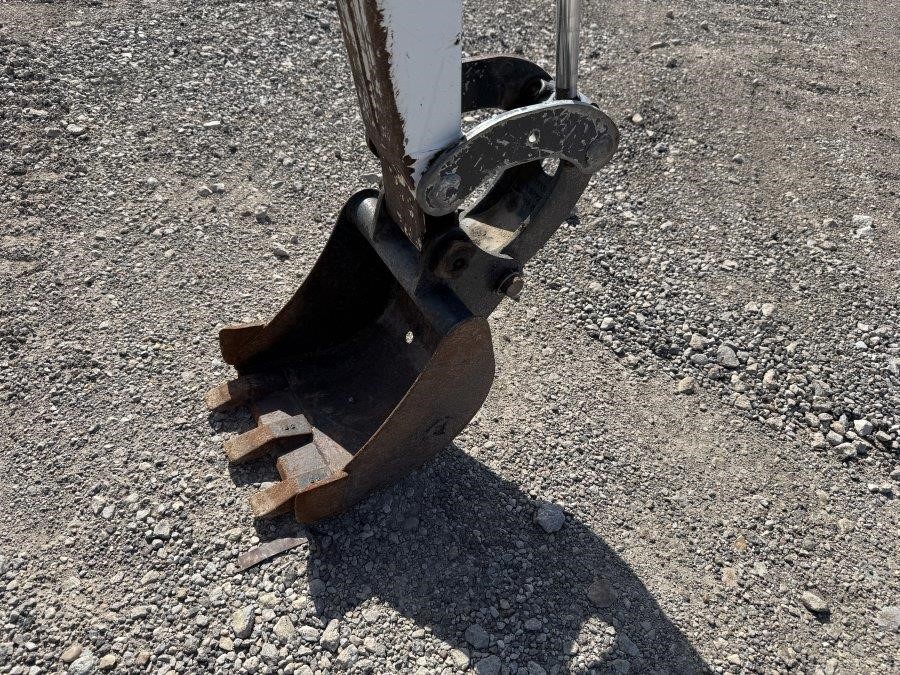 2022 Bobcat E10 Mini Excavator - Image 22