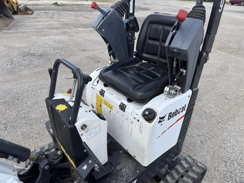 2021 Bobcat E10 Mini Excavator - Image 26