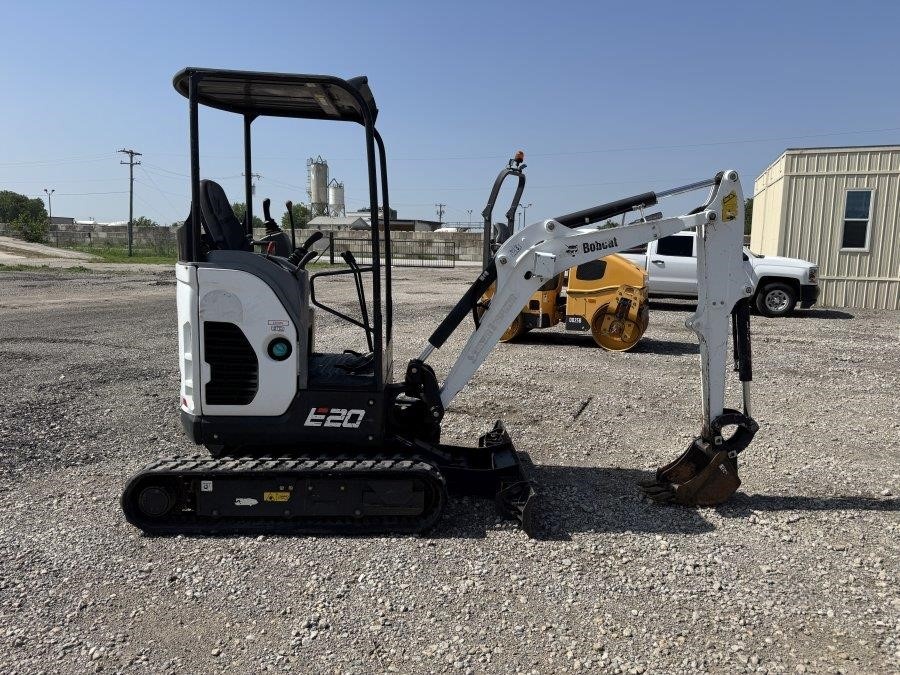 2021Bobcat E20 Mini Excavator - Image 6