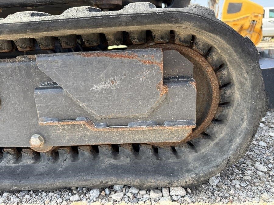 2021Bobcat E20 Mini Excavator - Image 14