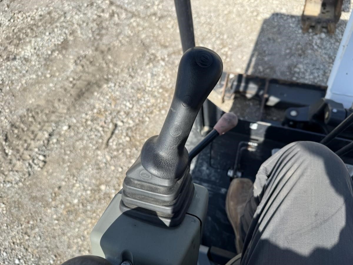 2021Bobcat E20 Mini Excavator - Image 28
