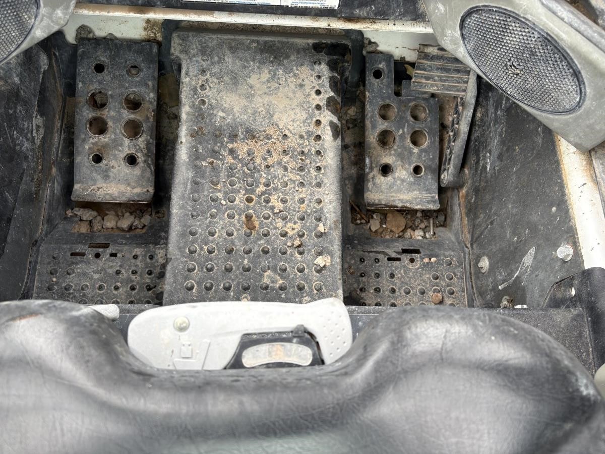 2020 Bobcat S570 Skid Steer Loader - Image 27
