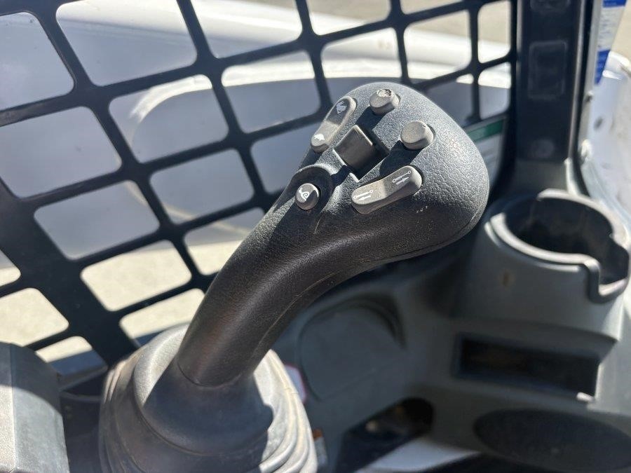 2019 Bobcat T770 Compact Track Loader - Image 27