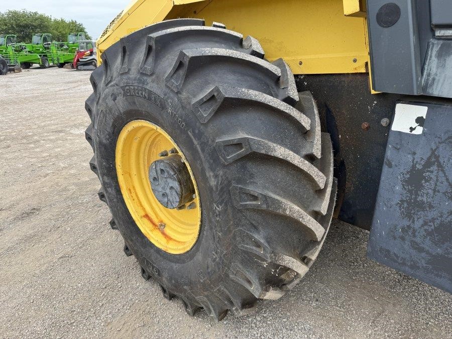 2012 BOMAG BW213PDH-40 Padfoot Compactor - Image 9
