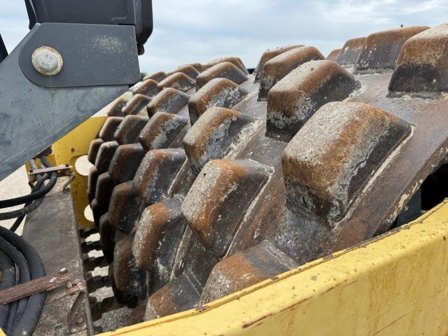 2012 BOMAG BW213PDH-40 Padfoot Compactor - Image 18