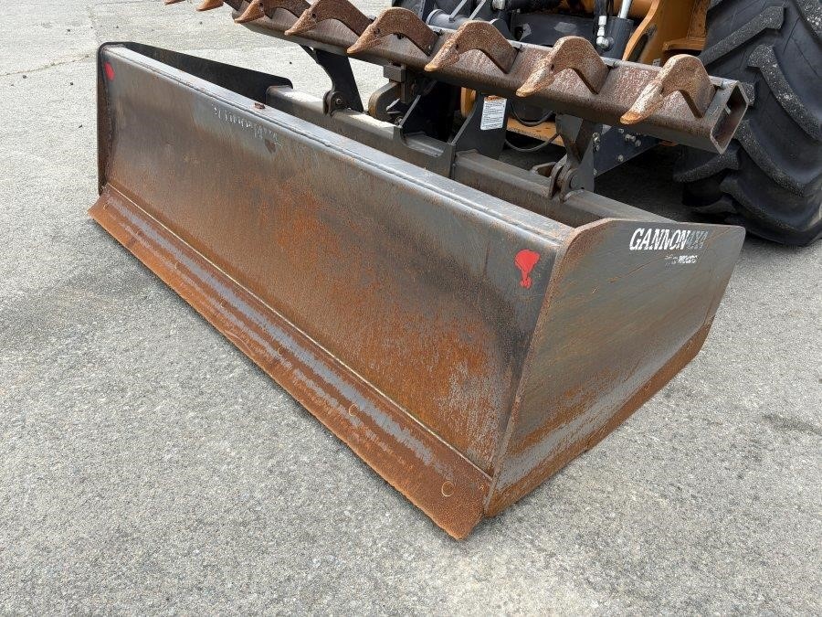 2021 Case 570N EP Skip Loader - Image 21