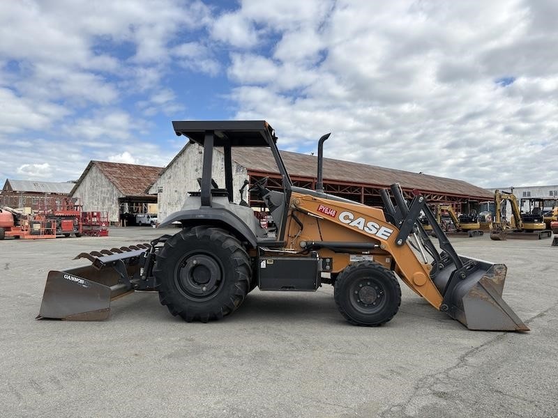 2021 Case 570N EP Skip Loader - Image 6