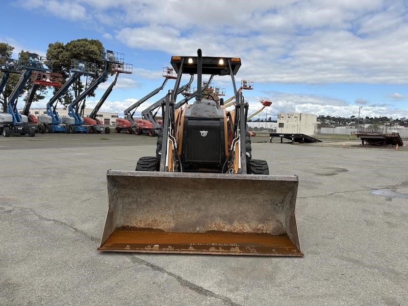 2021 Case 570N EP Skip Loader - Image 8