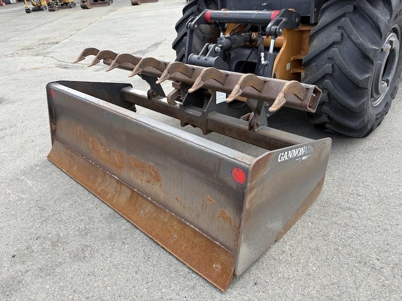 2021 Case 570N EP Skip Loader - Image 15