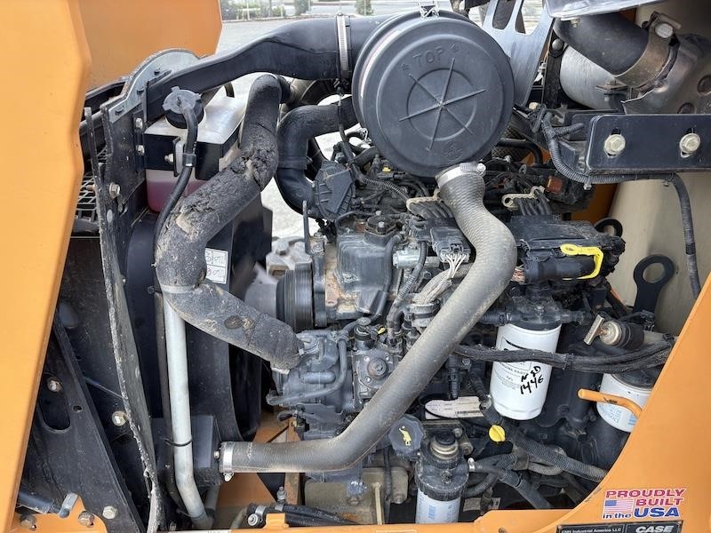 2021 Case 570N EP Skip Loader - Image 27