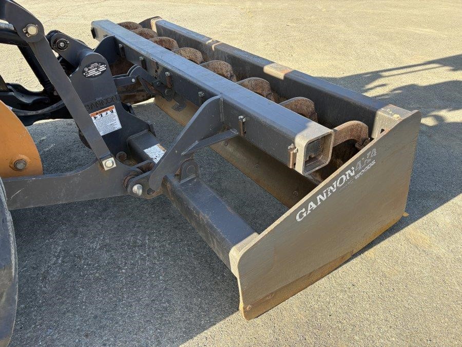 2020 Case 570N EP Skip Loader - Image 19