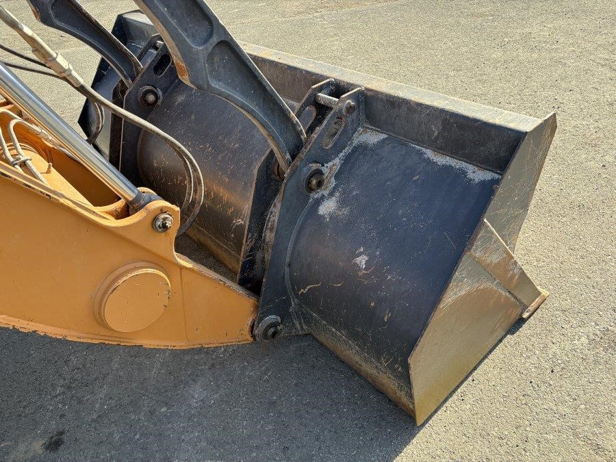2020 Case 570N EP Skip Loader - Image 23