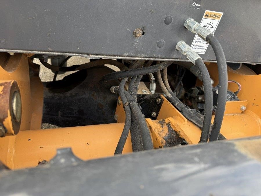 2020 Case 570N EP Skip Loader - Image 22