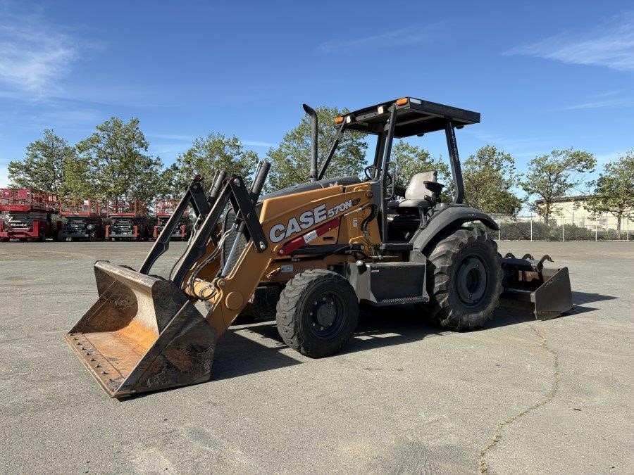 2020 Case 570N EP Skip Loader