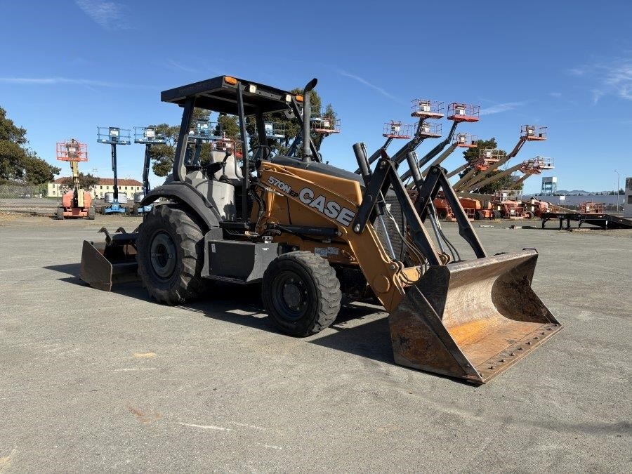 2020 Case 570N EP Skip Loader - Image 7