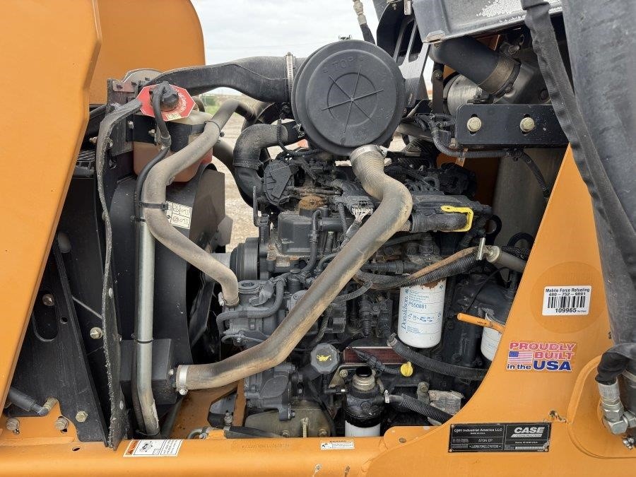 2020 Case 570N EP Skip Loader - Image 34