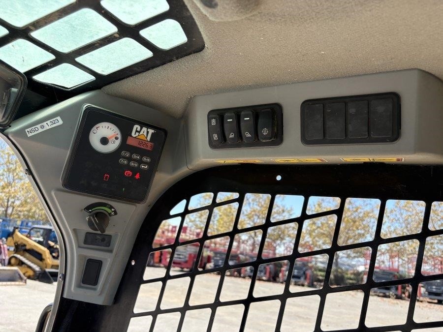 2020 Caterpillar 226D3 Skid Steer loader - Image 28