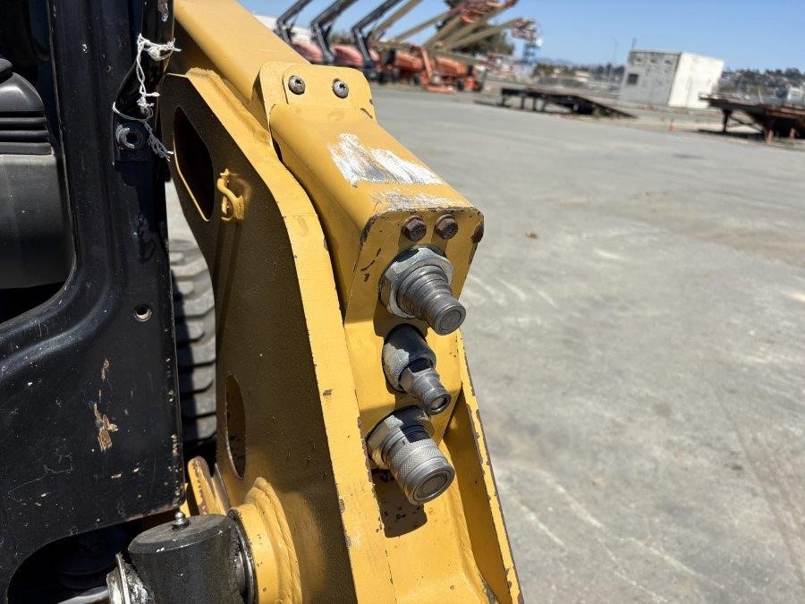 2020 Caterpillar 226D3 Skid Steer loader - Image 31
