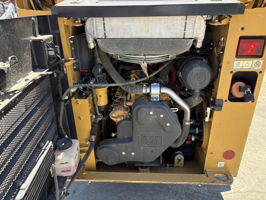 2020 Caterpillar 226D3 Skid Steer loader - Image 34