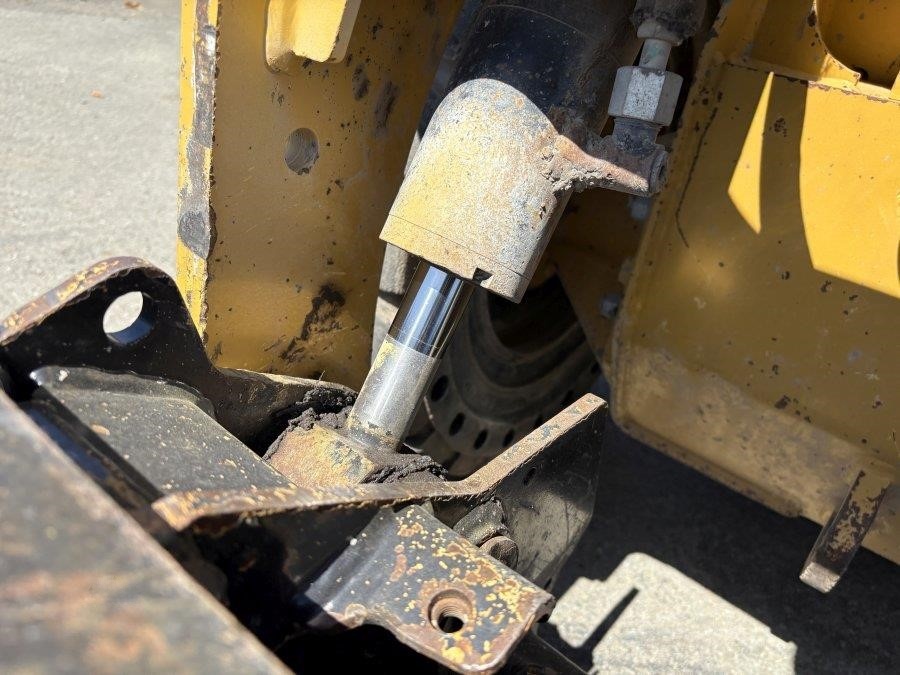 2020 Caterpillar 226D3 Skid Steer Loader - Image 21