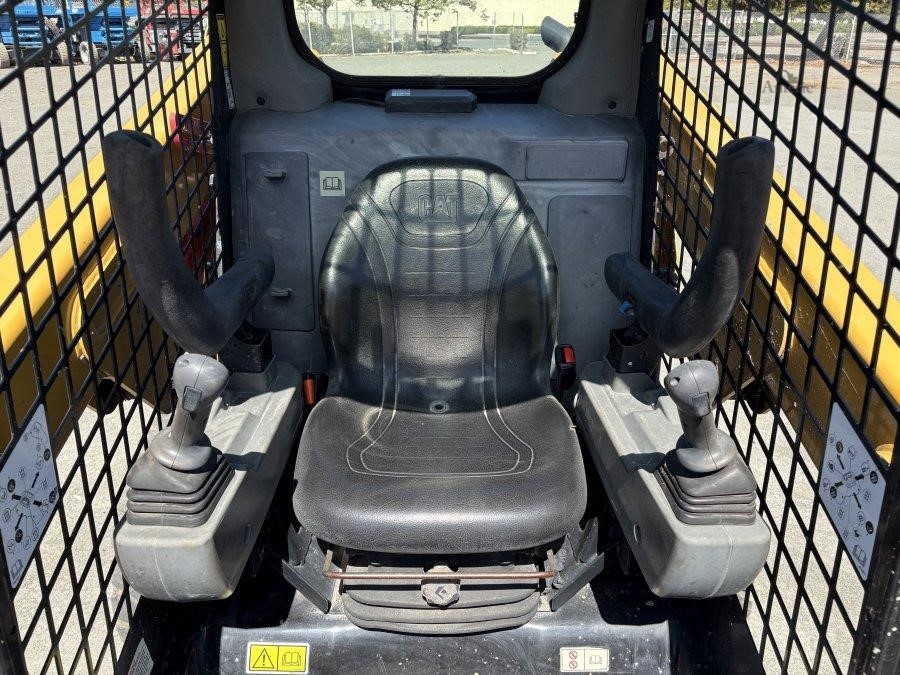 2020 Caterpillar 226D3 Skid Steer Loader - Image 27
