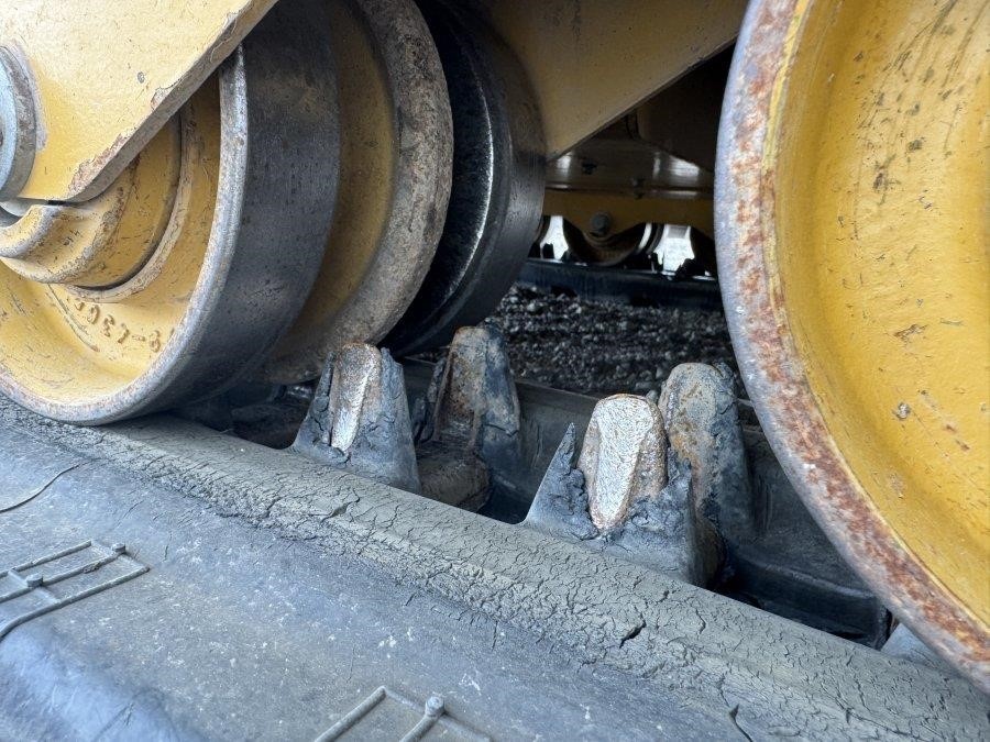 2023 Caterpillar 239D3 Compact Track Loader - Image 22