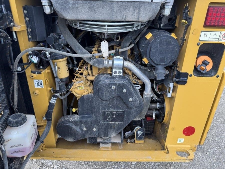 2023 Caterpillar 239D3 Compact Track Loader - Image 47