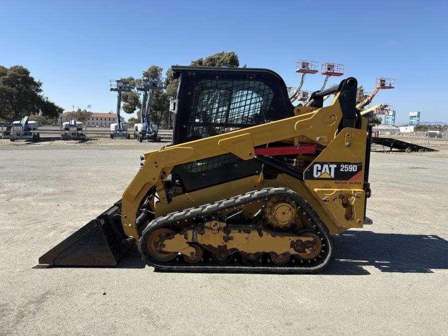 2019 Caterpillar 259D Compact Track Loader - Image 2