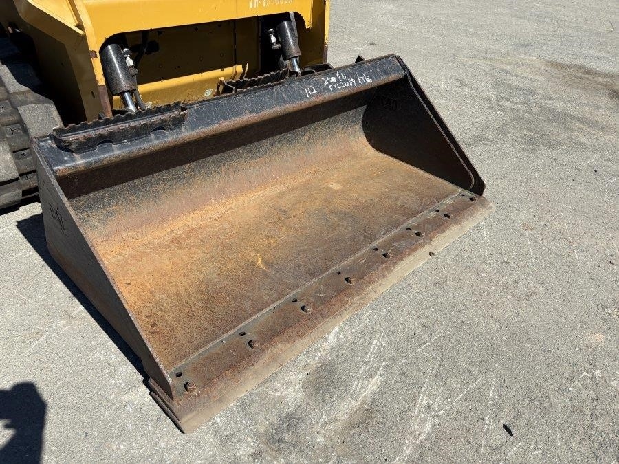 2019 Caterpillar 259D Compact Track Loader - Image 20