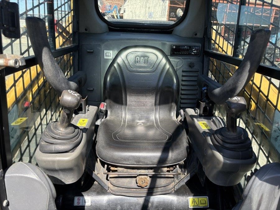 2019 Caterpillar 259D Compact Track Loader - Image 27