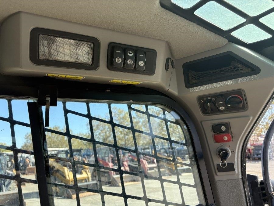 2019 Caterpillar 259D Compact Track Loader - Image 34