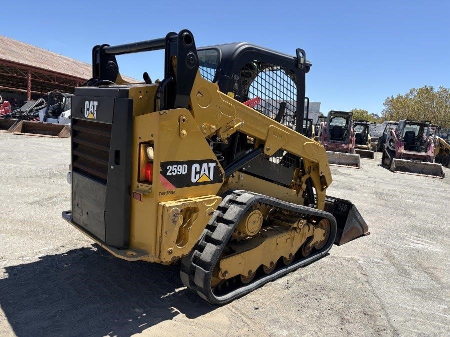 2018 Caterpillar 259D Compact Track Loader - Image 5