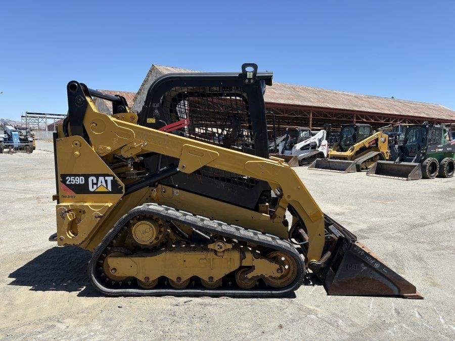 2018 Caterpillar 259D Compact Track Loader - Image 6