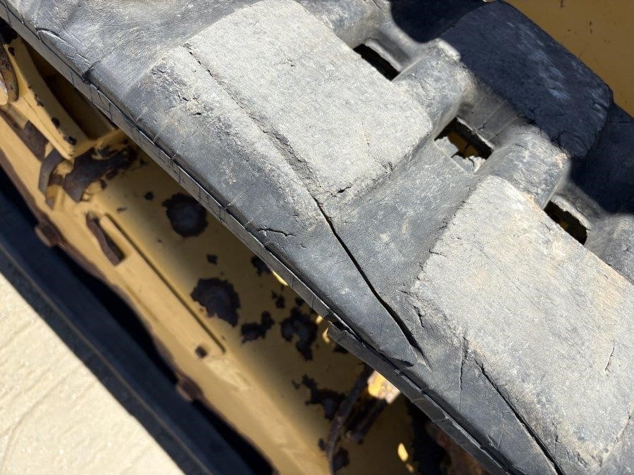 2018 Caterpillar 259D Compact Track Loader - Image 12