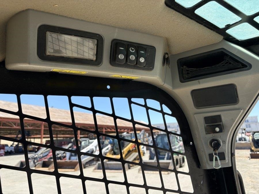 2018 Caterpillar 259D Compact Track Loader - Image 29