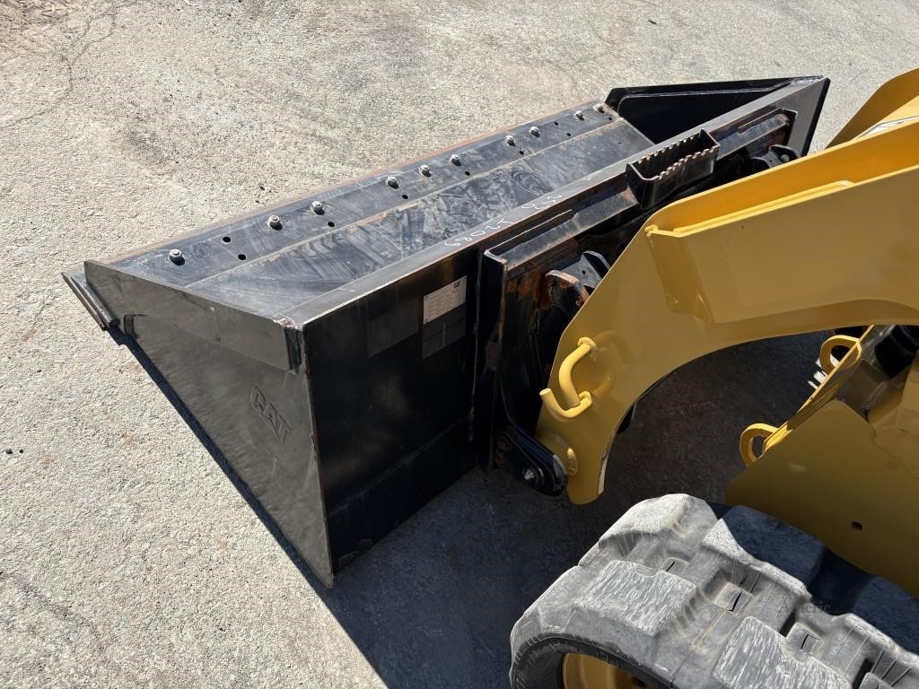 2017 Caterpillar 259D Compact Track Loader - Image 16